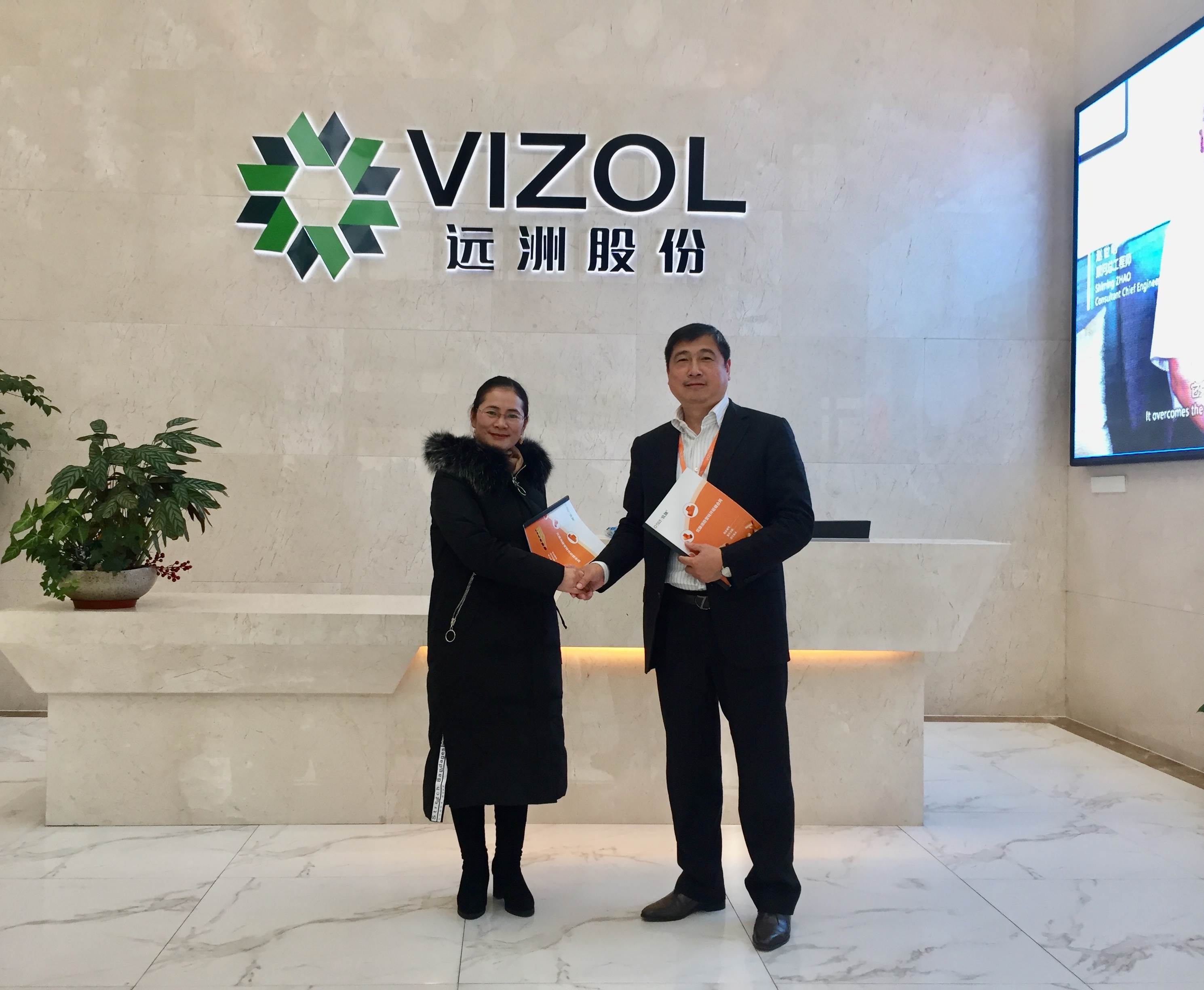 616811678.jpg 616811678.jpg